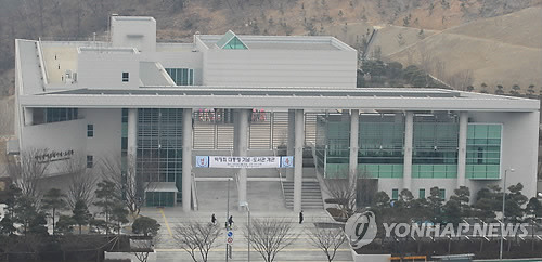 도서관가는길 이미지
