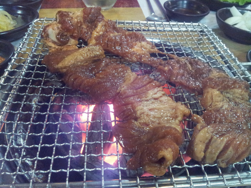 명동돼지한마리 이미지