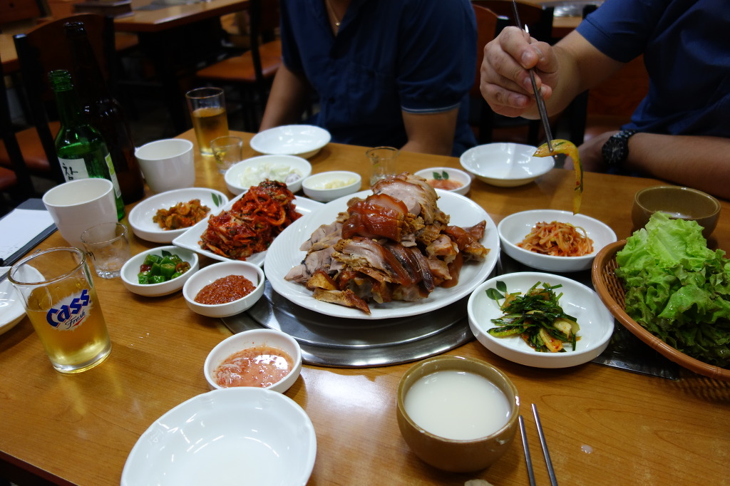 장터족발 이미지