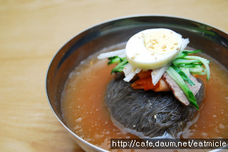 함흥냉면 이미지