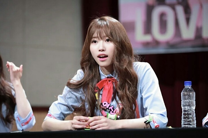 러블리즈의 댄스와 비글을 담당하고 있는 이미주.jpgif | 인스티즈