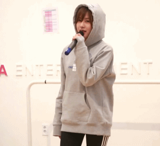 막내인듯 막내 아닌듯한 에이핑크 오하영.jpgif | 인스티즈