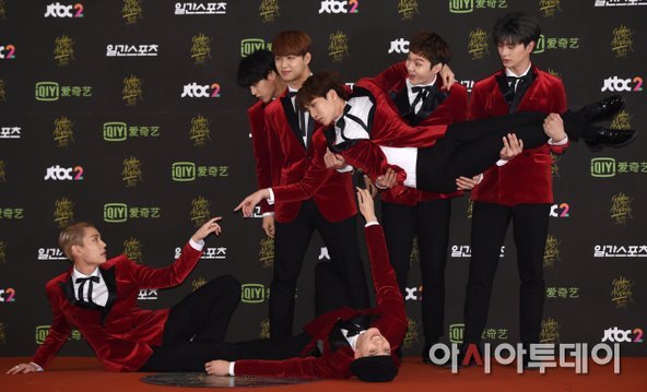 레드카펫에서 가장 주목 받는 아이돌 | 인스티즈