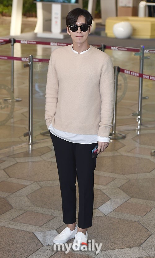 오늘자 박해진 공항 패션.jpg | 인스티즈