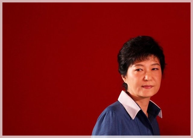 사진으로 보는 대한민국 정치 느와르 10년 (사진많음) | 인스티즈