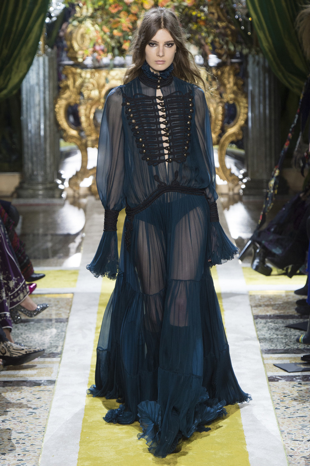 Roberto Cavali 2016 FallWinter RTW Milan | 인스티즈