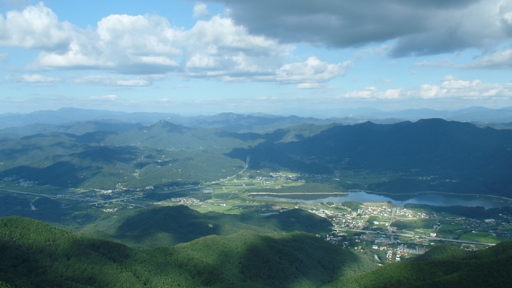 전주 모악산에서 본 웅장한 전주 만덕산(해발 762m) 풍경 (안구정화) | 인스티즈