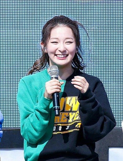 레드벨벳 슬기 눈웃음 모음 | 인스티즈