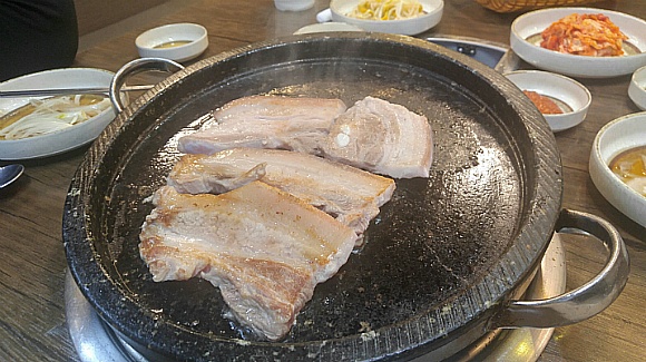 촌돼지집 이미지