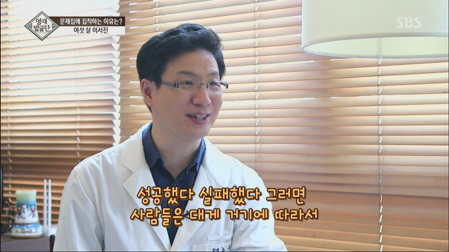 문제집에 집착하는 6살 서진이. jpg | 인스티즈