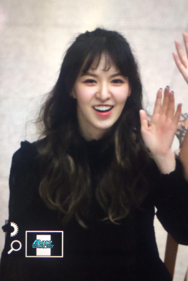 [레드벨벳] 4월 21일 인천공항출국 웬디 프리뷰(완이 미모 미쳐ㅠ) | 인스티즈