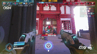 방금자 Apex C9 딜러 멘도쿠사이 펄스부착 퍼레이드.gif | 인스티즈