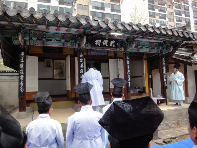 국내 인지도 대결 | 인스티즈