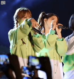 마마무 무대 위 장난 모음.gif | 인스티즈