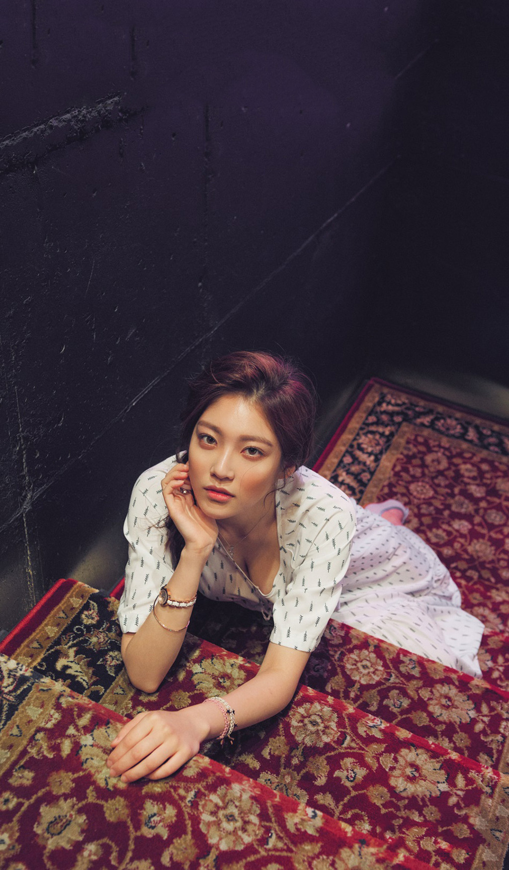 T전화 18번째 - 공승연 화이트 테마. png___(다음은 서현진) | 인스티즈