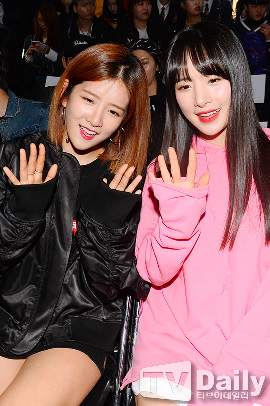 오늘자 우주소녀 설아 | 인스티즈