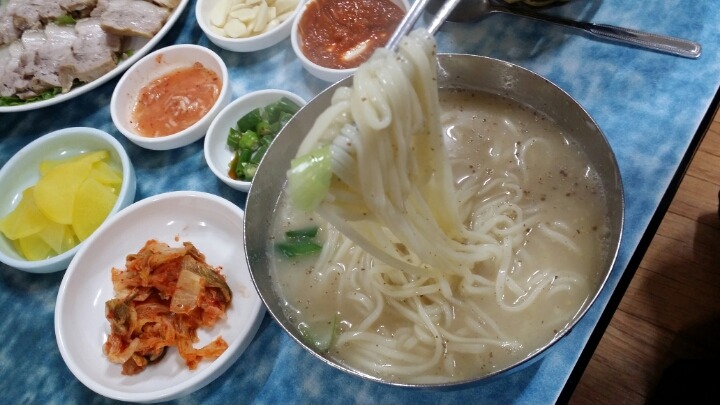 행복칼국수 이미지