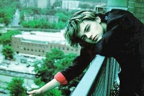 젊을때는 미소년 분위기 연출하다가 나이먹고 이미지 변신을 시도했던 동서양의 대표배우들.jpg | 인스티즈