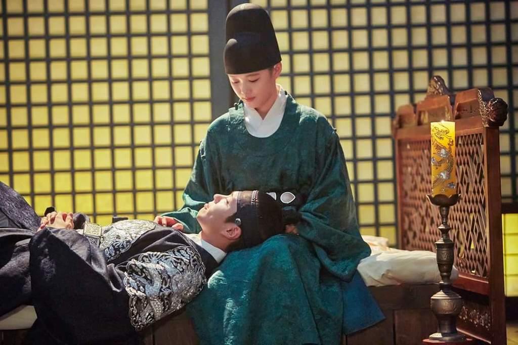 [사진] 2016년 구르미 그린 달빛으로 흥했던 박보검,김유정 .JPG | 인스티즈