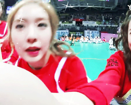 아기 같은 짓만 골라하는 아이린.gif | 인스티즈