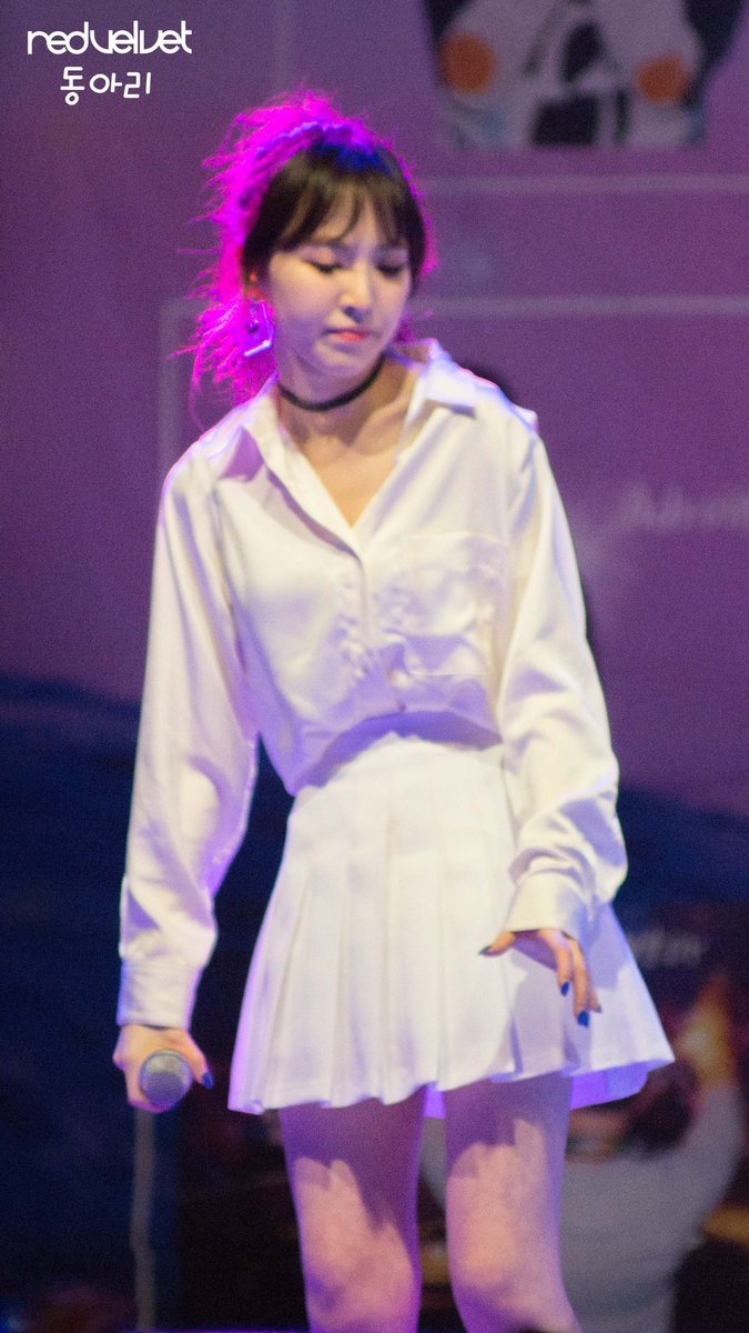 레드벨벳 동아리 회원이 찍은 레드벨벳 사진.JPG | 인스티즈