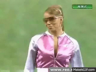게이들을 위한 티셔츠 만들었는데 구려서 욕먹는 머라이어 캐리 | 인스티즈