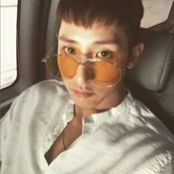 본인이 잘생긴 거 아는.jpg | 인스티즈