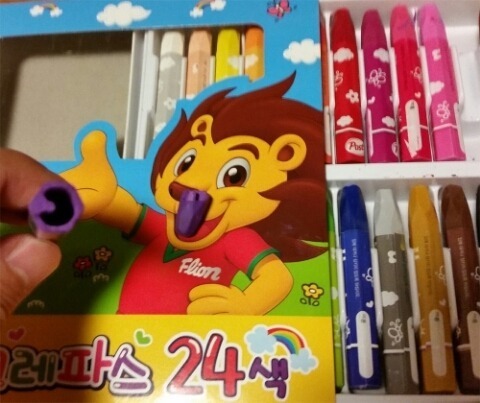 크레파스 이미지