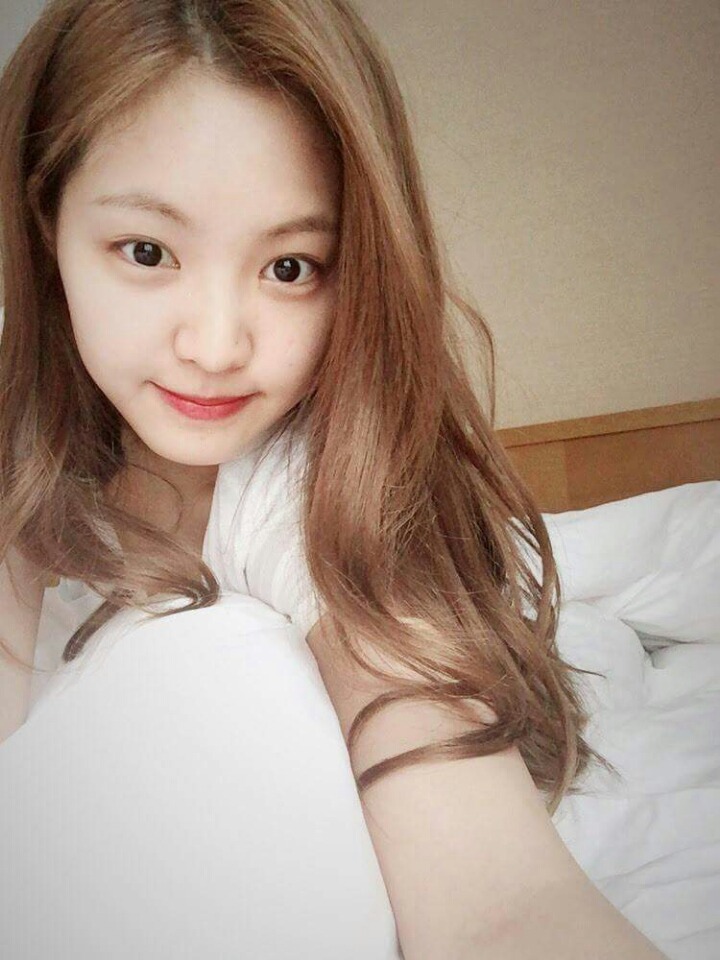 나은씨는 뭐 먹어서 이쁘지???? | 인스티즈