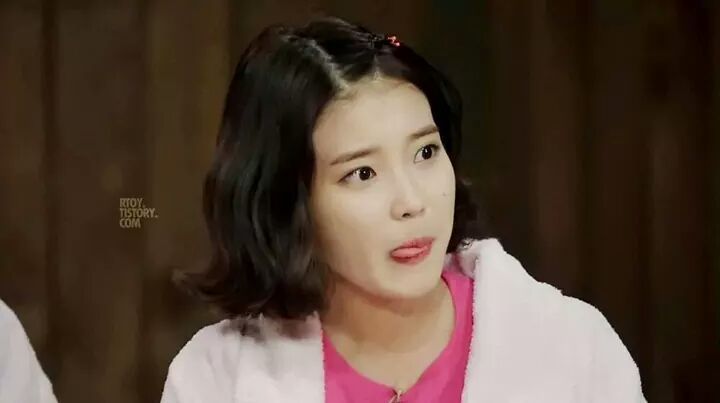 아이유 단발&똥머리 vs 긴생머리 | 인스티즈