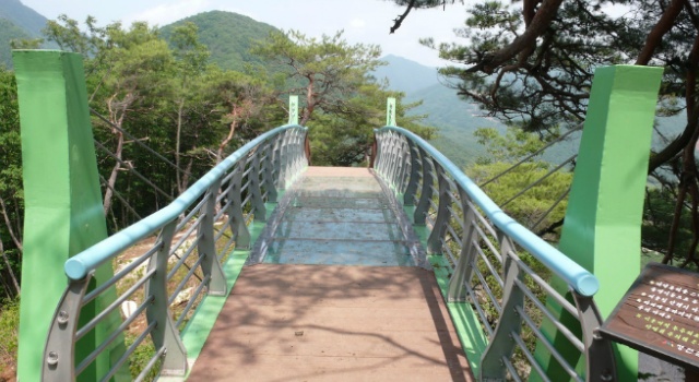 강원유리 이미지