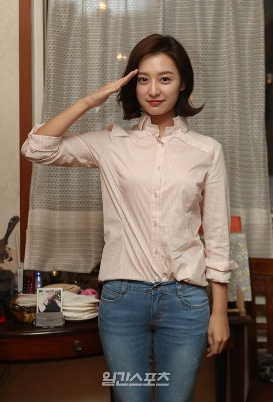 ???: 충성! 선배 전우님의 전화번호를 알고 싶지 말입니다! | 인스티즈
