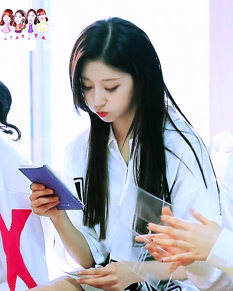[러블리즈] 여사친에게 저녁식사 제의가 들어와서 예인이 | 인스티즈