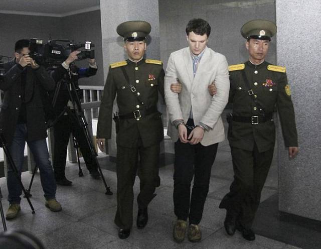 포스터 뗐다고 징역 15년 | 인스티즈