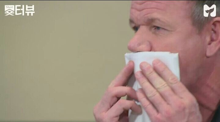 붕어빵 처음 먹어본 고든램지의 반응 | 인스티즈