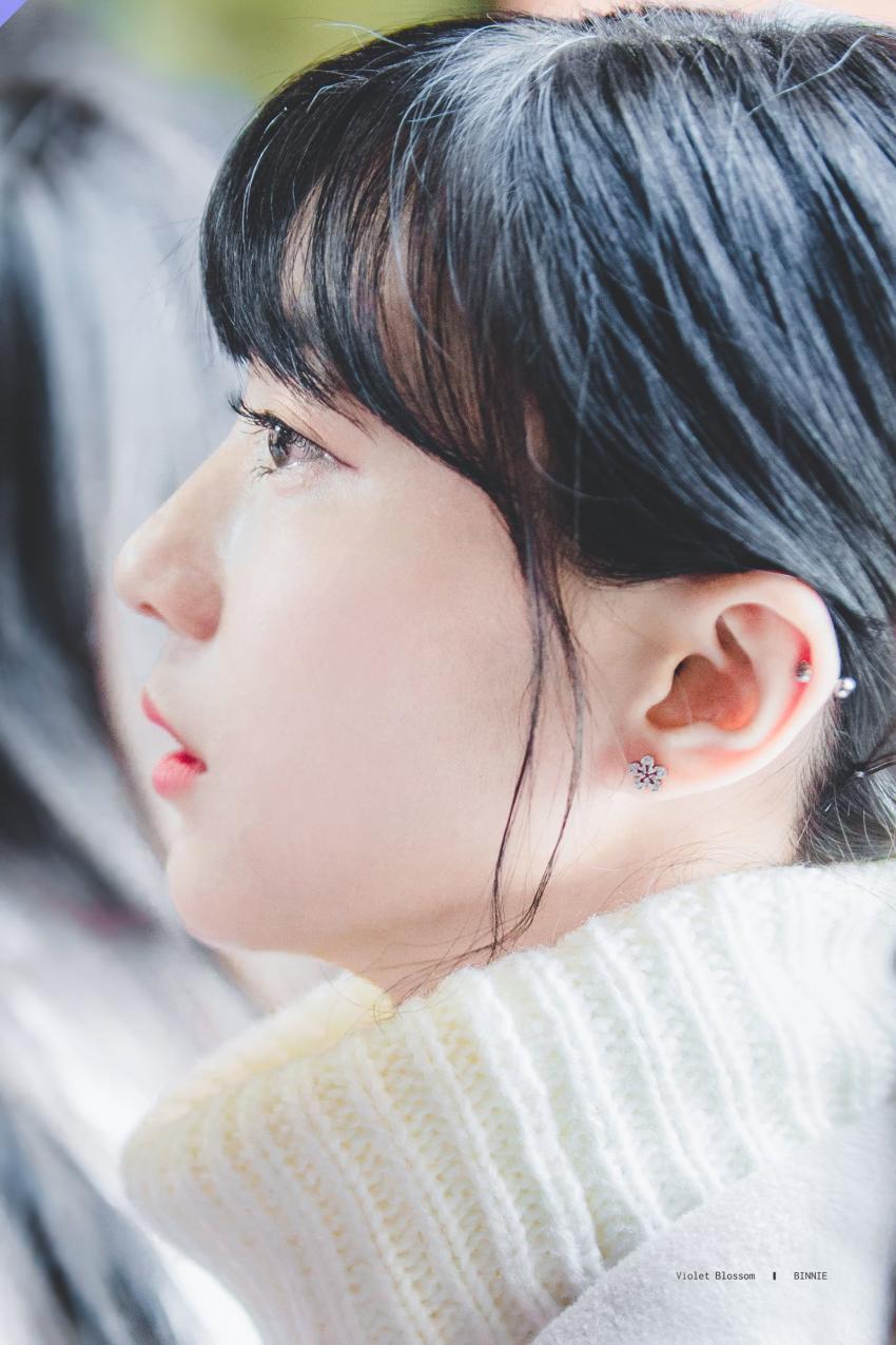아린 졸업식... 비니 옆선... | 인스티즈