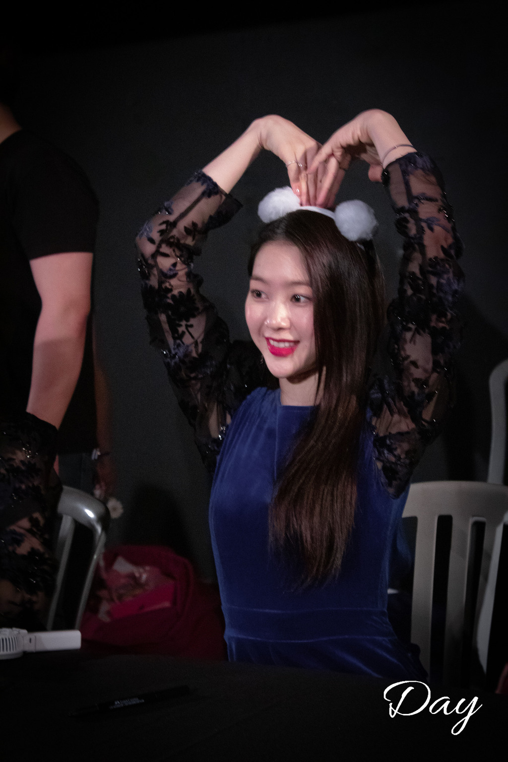 190301 오마이걸 지호 - 불꽃놀이One K 콘서트 + 190302 비밀정원 스압주의 | 인스티즈