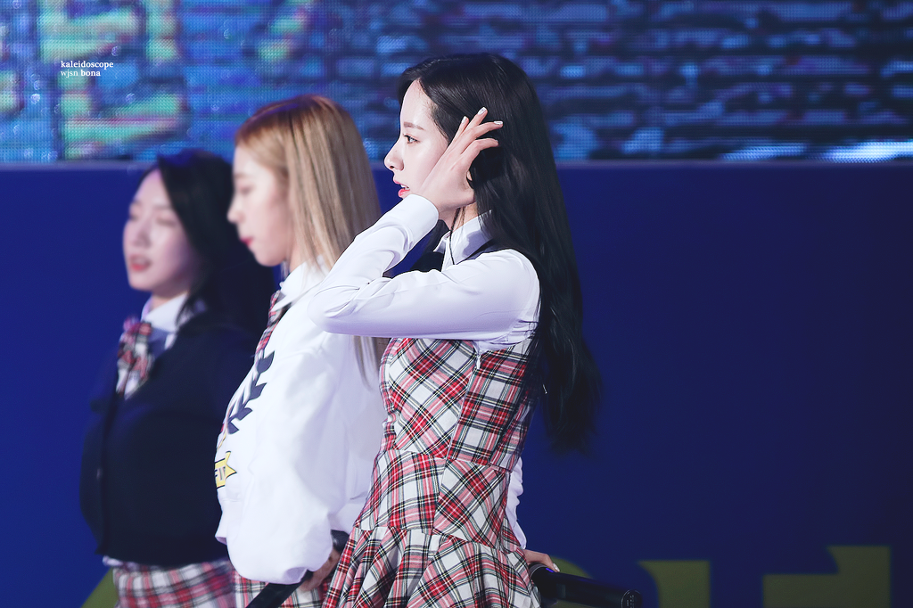 클라스있는 우주소녀 보나의 옆태.jpg | 인스티즈