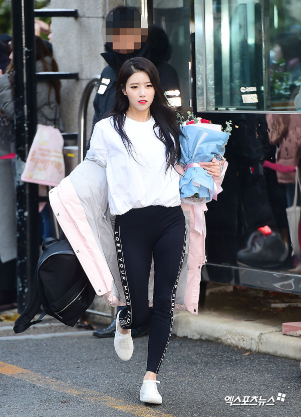 러블리즈 미주 사복 | 인스티즈