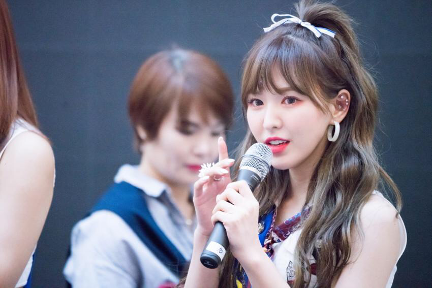 [레드벨벳] 금요일 아침이라서 웬디 | 인스티즈