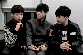 많이 어려보이는 방탄소년단 데뷔 시절..gif | 인스티즈