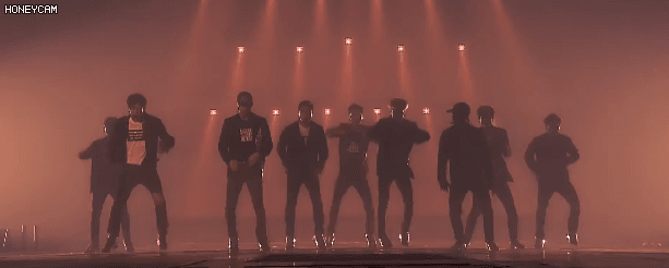 감스트 vs 엑소.gif | 인스티즈