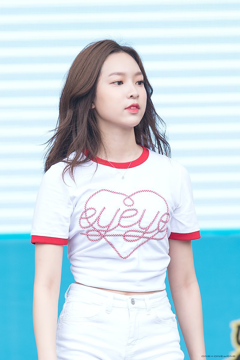 에이프릴의 예람쥐 예나.jpg | 인스티즈