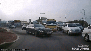 경차라서 행복해요.gif | 인스티즈