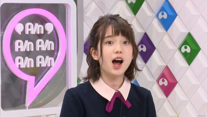 열도의 귀여운 아나운서 .gif | 인스티즈