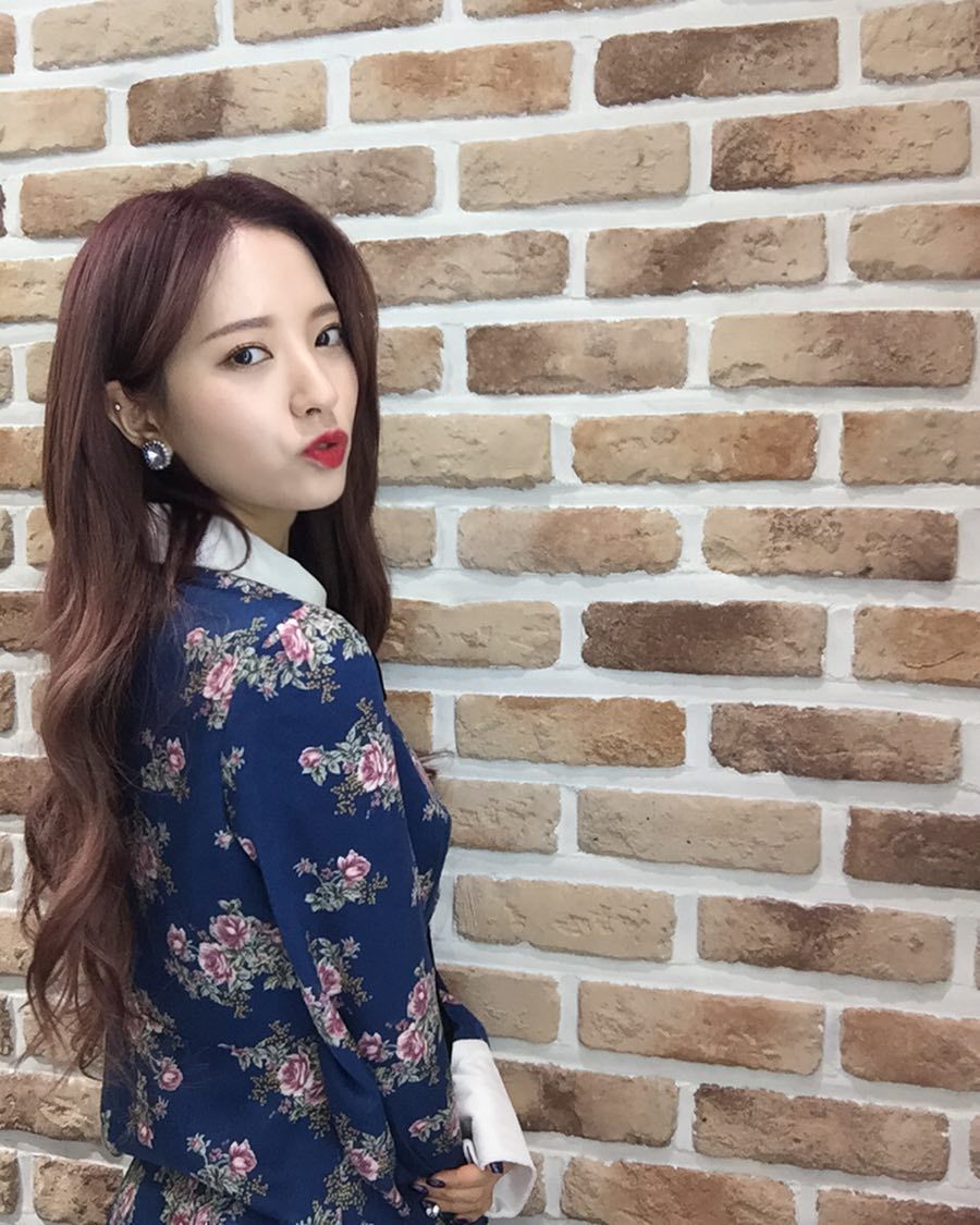 라디오로맨스에 특별출연한 우주소녀 보나.jpgif | 인스티즈