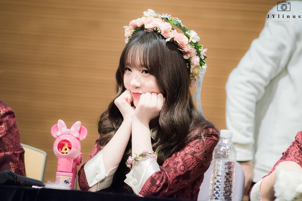[러블리즈] 발목을 삐어서 케이 | 인스티즈