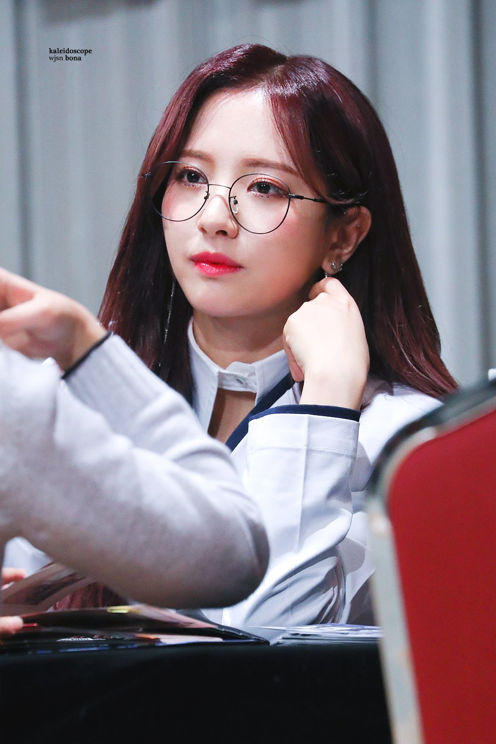 의사선생님이 된 우주소녀 보나.jpg | 인스티즈