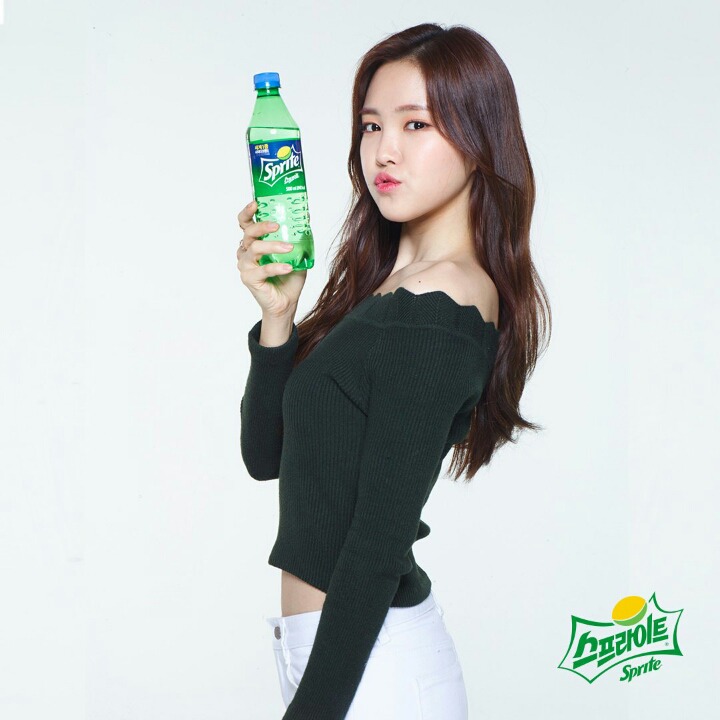 손나 스프라이트 비하인드 컷.jpg | 인스티즈