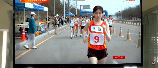 [걷기왕] 심은경의 독립영화 첫 주연작 걷기왕 따뜻하고 훈훈한 영화.GIF | 인스티즈